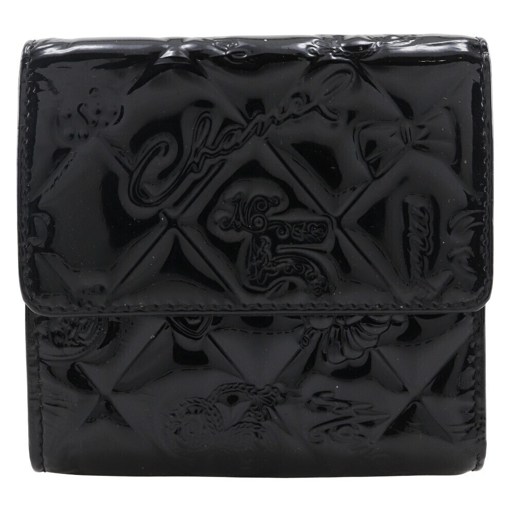 Chanel Bi-Fold Quilted Patent